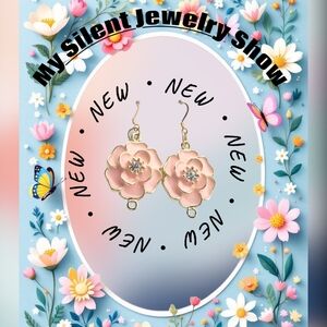 Come Join And Support 🩷🩷🩷 My Silent Jewelry Show